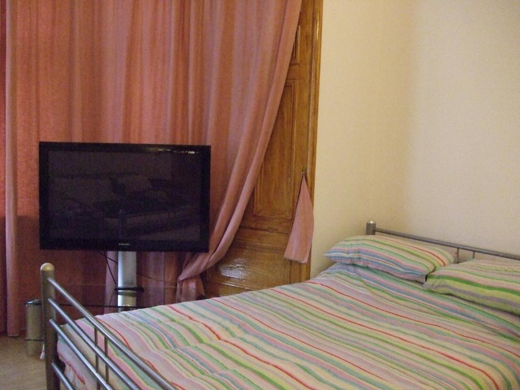 إدنبرة Swan Lake Guest House الغرفة الصورة